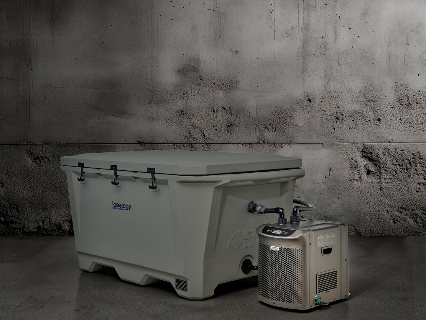 Iceology Cold Plunge 450 with Active Aqua Chiller