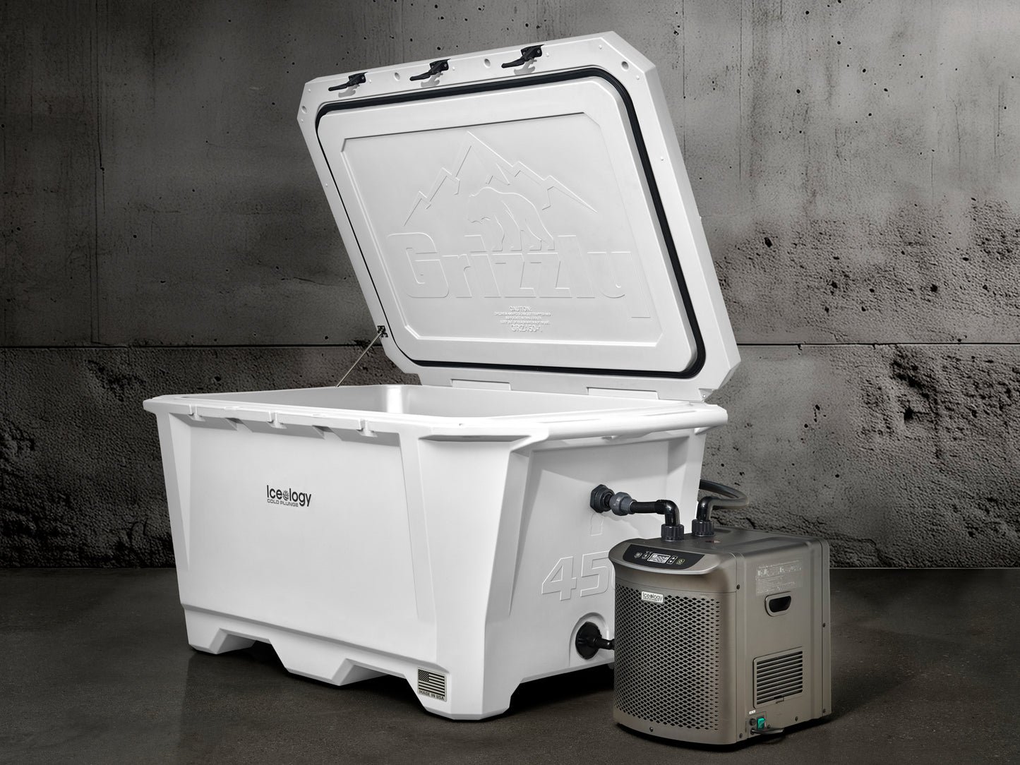 Iceology Cold Plunge 450 with Active Aqua Chiller