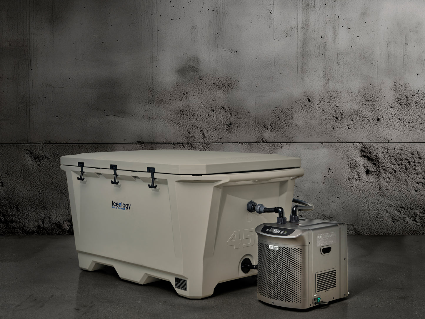 Iceology Cold Plunge 450 with Active Aqua Chiller